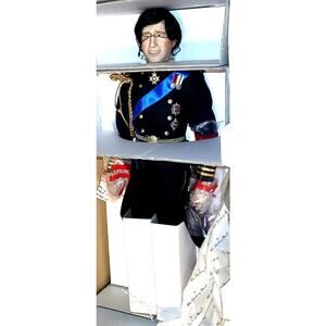 NIB Danbury Mint *Prince Charles Bridegroom* The Royal Wedding
